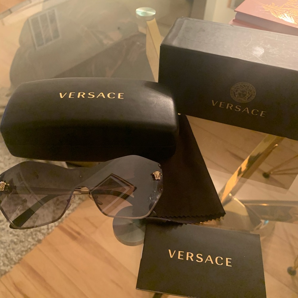 Versace Black and Gold Sunglasses VE4348